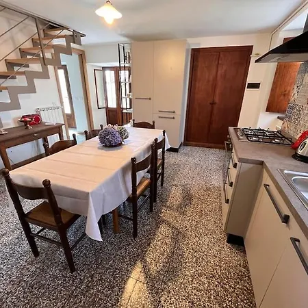 Cantusuet Holiday home Someraro